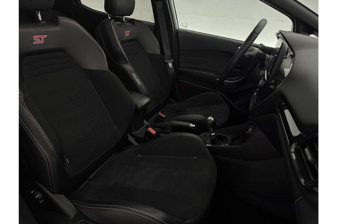Ford Fiesta 1.5 EcoBoost ST-3 200PK Pano LED b&o Audio Carplay Clima Cruise Navi PDC 18''LMV Stoel/Stuurverwarming