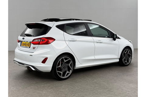 Ford Fiesta 1.5 EcoBoost ST-3 200PK Pano LED b&o Audio Carplay Clima Cruise Navi PDC 18''LMV Stoel/Stuurverwarming