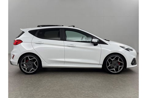 Ford Fiesta 1.5 EcoBoost ST-3 200PK Pano LED b&o Audio Carplay Clima Cruise Navi PDC 18''LMV Stoel/Stuurverwarming