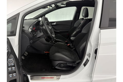 Ford Fiesta 1.5 EcoBoost ST-3 200PK Pano LED b&o Audio Carplay Clima Cruise Navi PDC 18''LMV Stoel/Stuurverwarming