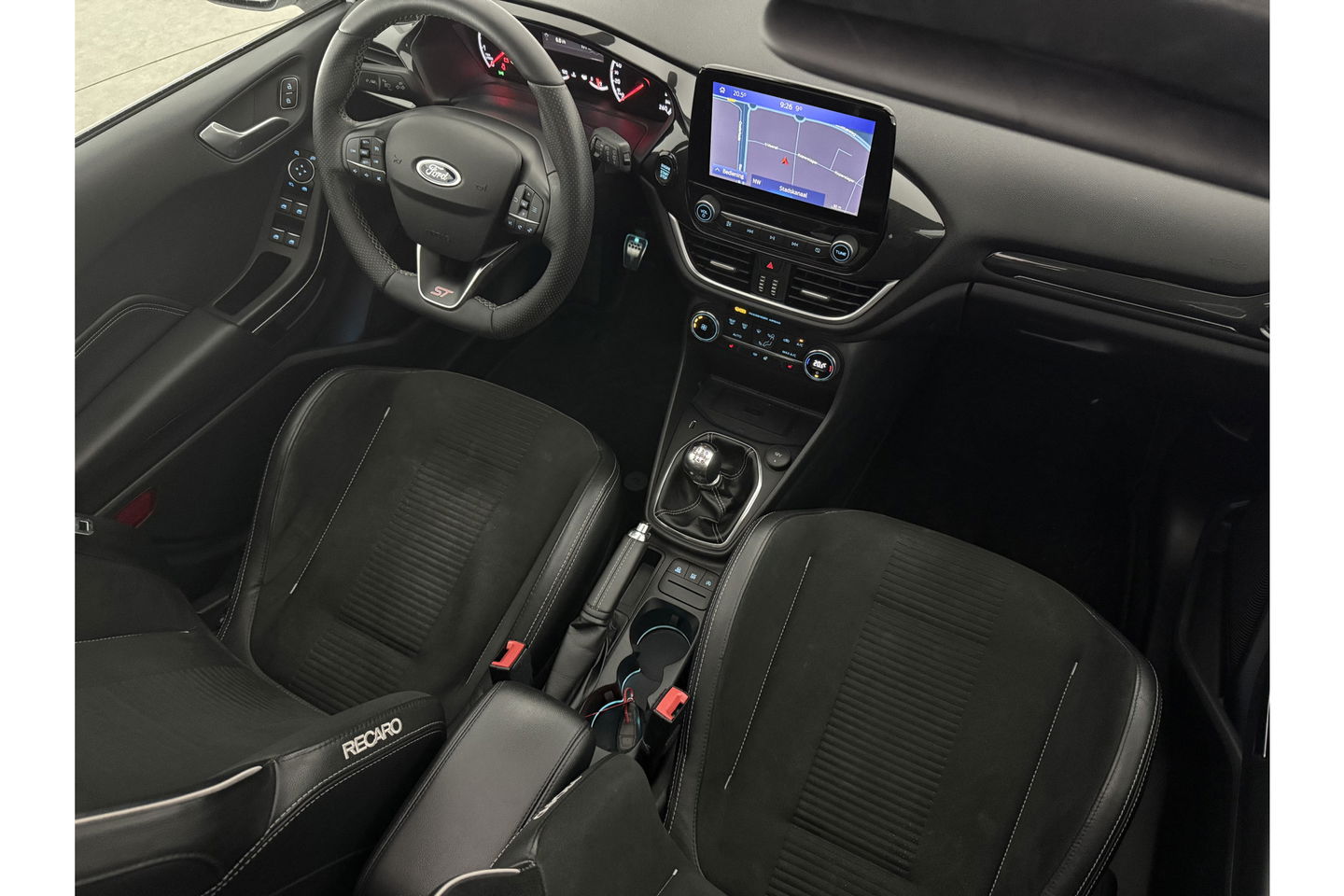 Ford Fiesta 1.5 EcoBoost ST-3 200PK Pano LED b&o Audio Carplay Clima Cruise Navi PDC 18''LMV Stoel/Stuurverwarming