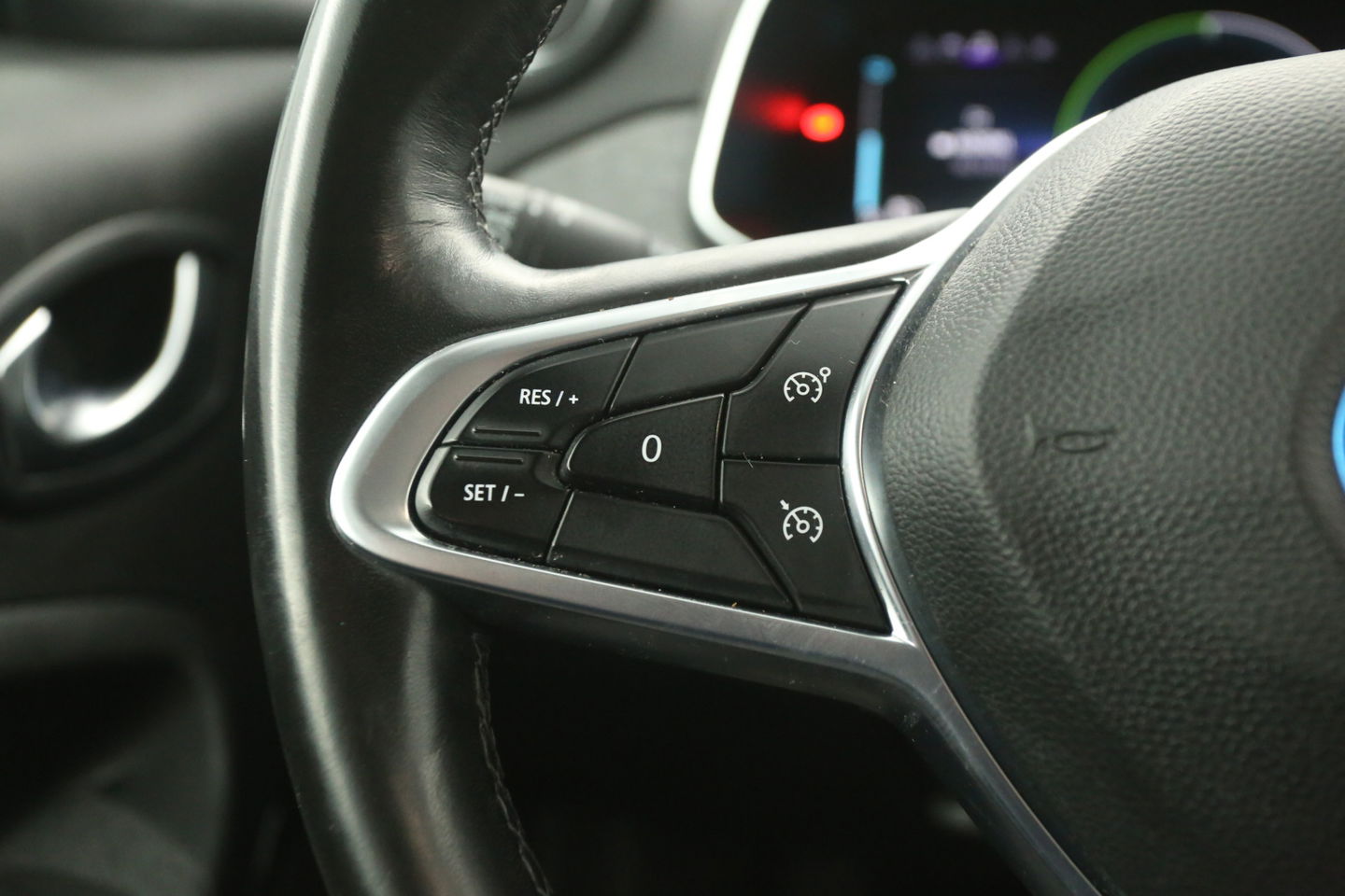 Renault ZOE 52 kWh Intens Huur-Accu | Elektrisch | Automaat Airco LED Cruise Carplay Navi PDC 16''LMV Stoelverw.