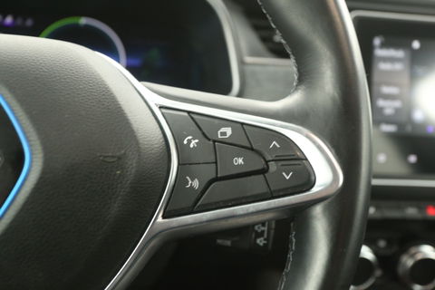 Renault ZOE 52 kWh Intens Huur-Accu | Elektrisch | Automaat Airco LED Cruise Carplay Navi PDC 16''LMV Stoelverw.