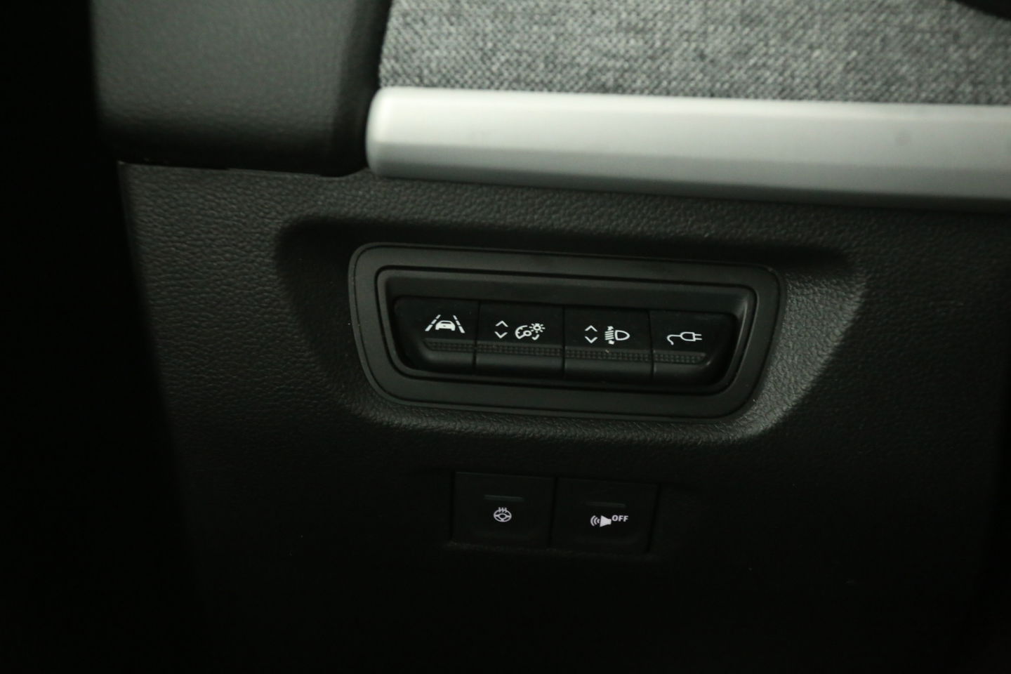 Renault ZOE 52 kWh Intens Huur-Accu | Elektrisch | Automaat Airco LED Cruise Carplay Navi PDC 16''LMV Stoelverw.