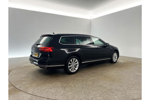 Volkswagen Passat 1.4 TSI GTE 231PK DSG Hybride LED Carplay Camera Cruise Clima Navigatie 17"LMV