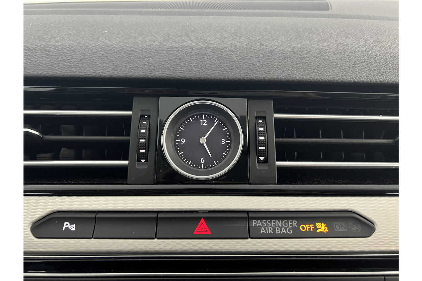 Volkswagen Passat 1.4 TSI GTE 231PK DSG Hybride LED Carplay Camera Cruise Clima Navigatie 17"LMV