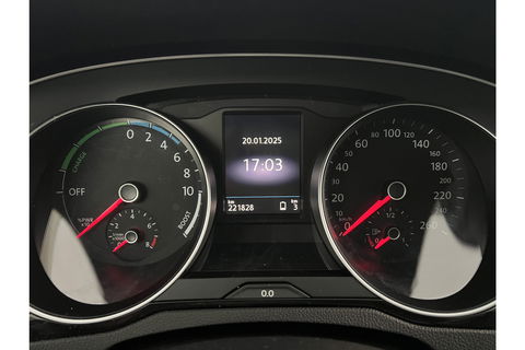 Volkswagen Passat 1.4 TSI GTE 231PK DSG Hybride LED Carplay Camera Cruise Clima Navigatie 17"LMV