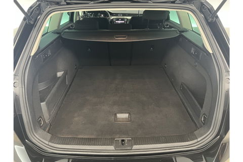 Volkswagen Passat 1.4 TSI GTE 231PK DSG Hybride LED Carplay Camera Cruise Clima Navigatie 17"LMV