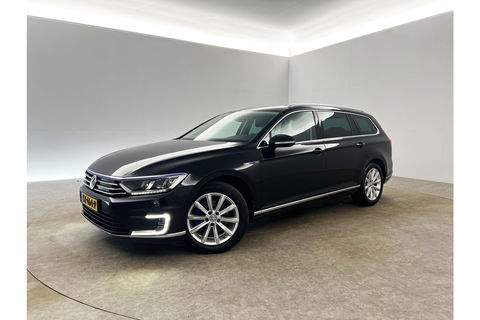 Volkswagen Passat 1.4 TSI GTE 231PK DSG Hybride LED Carplay Camera Cruise Clima Navigatie 17"LMV