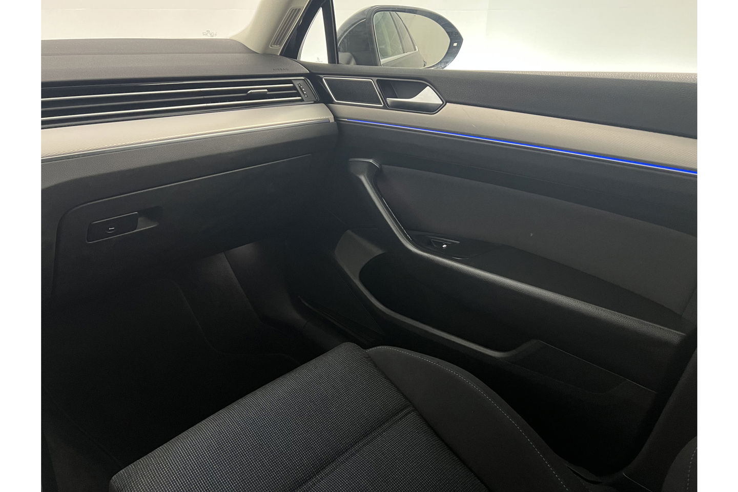 Volkswagen Passat 1.4 TSI GTE 231PK DSG Hybride LED Carplay Camera Cruise Clima Navigatie 17"LMV