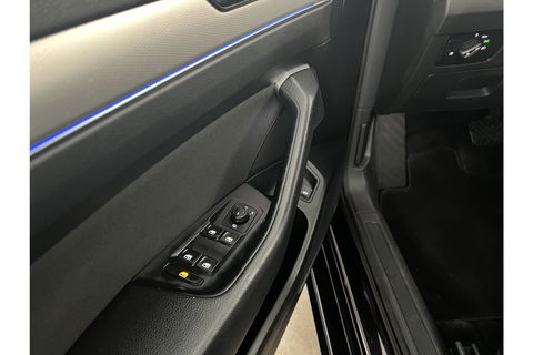 Volkswagen Passat 1.4 TSI GTE 231PK DSG Hybride LED Carplay Camera Cruise Clima Navigatie 17"LMV