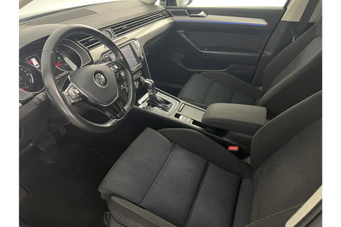 Volkswagen Passat 1.4 TSI GTE 231PK DSG Hybride LED Carplay Camera Cruise Clima Navigatie 17"LMV