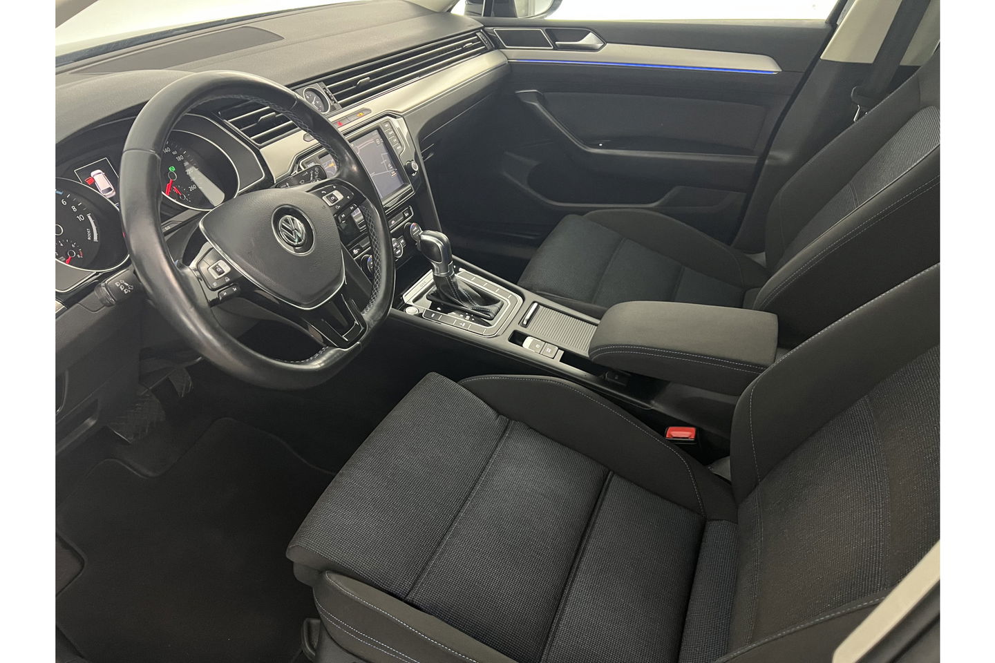Volkswagen Passat 1.4 TSI GTE 231PK DSG Hybride LED Carplay Camera Cruise Clima Navigatie 17"LMV