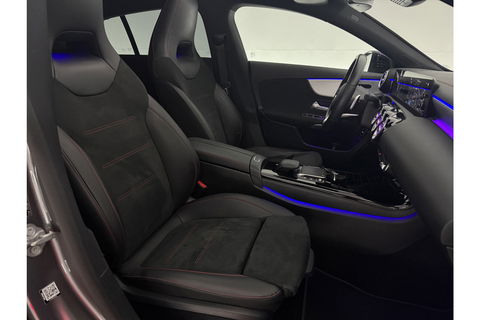 Mercedes-Benz CLA-Klasse 180 AMG Pano Sfeer Camera Carplay Virtual LED Clima Cruise Navi PDC Memory-Seats 18''LMV