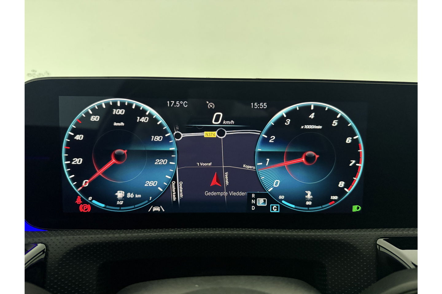 Mercedes-Benz CLA-Klasse 180 AMG Pano Sfeer Camera Carplay Virtual LED Clima Cruise Navi PDC Memory-Seats 18''LMV