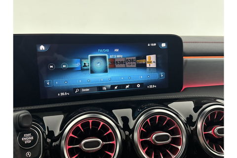Mercedes-Benz CLA-Klasse 180 AMG Pano Sfeer Camera Carplay Virtual LED Clima Cruise Navi PDC Memory-Seats 18''LMV