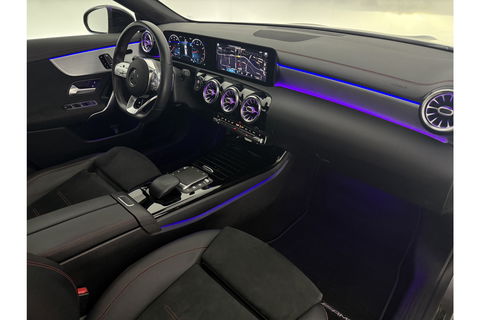 Mercedes-Benz CLA-Klasse 180 AMG Pano Sfeer Camera Carplay Virtual LED Clima Cruise Navi PDC Memory-Seats 18''LMV