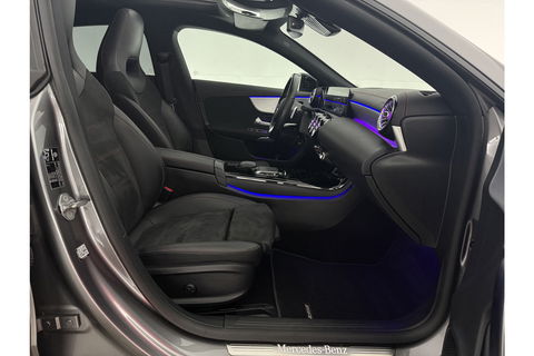 Mercedes-Benz CLA-Klasse 180 AMG Pano Sfeer Camera Carplay Virtual LED Clima Cruise Navi PDC Memory-Seats 18''LMV