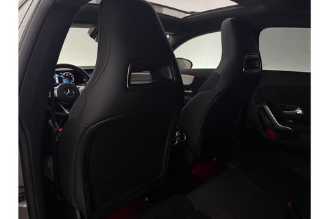 Mercedes-Benz CLA-Klasse 180 AMG Pano Sfeer Camera Carplay Virtual LED Clima Cruise Navi PDC Memory-Seats 18''LMV