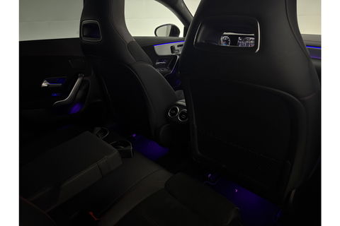 Mercedes-Benz CLA-Klasse 180 AMG Pano Sfeer Camera Carplay Virtual LED Clima Cruise Navi PDC Memory-Seats 18''LMV