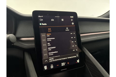 Polestar 2 Long Range Dual Motor Launch Edition 78kWh 408PK Pano Harman/Kardon LED Virtual 360Camera ACC 19"LMV Carplay Memory-Seat Stoel/Stuurverw.
