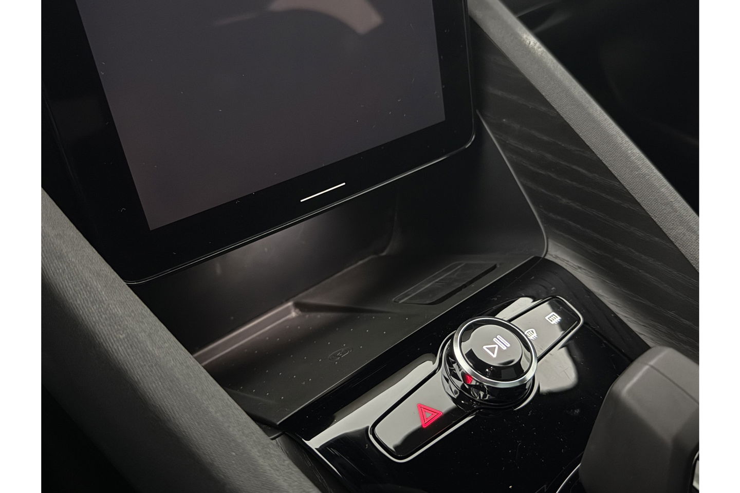 Polestar 2 Long Range Dual Motor Launch Edition 78kWh 408PK Pano Harman/Kardon LED Virtual 360Camera ACC 19"LMV Carplay Memory-Seat Stoel/Stuurverw.