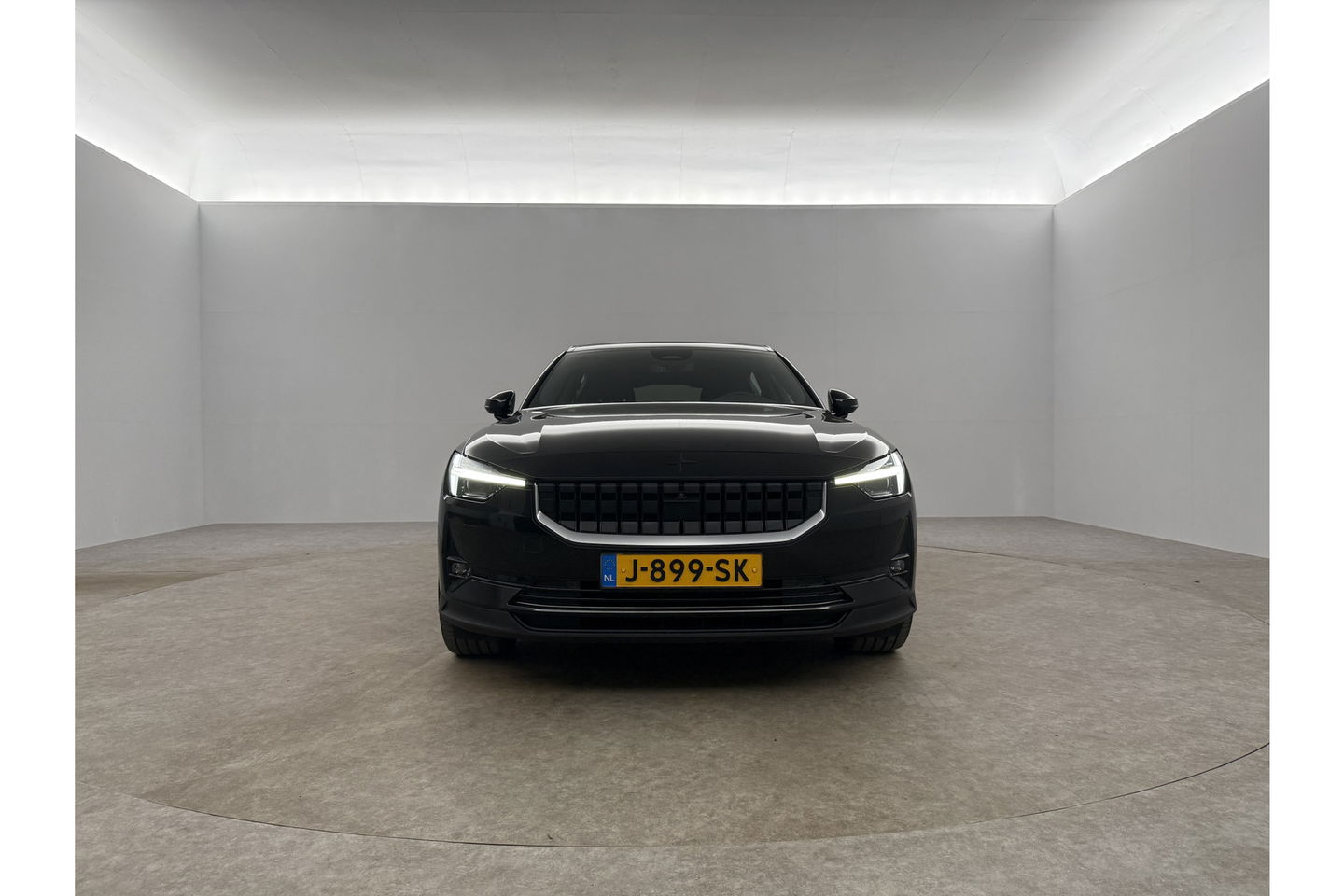 Polestar 2 Long Range Dual Motor Launch Edition 78kWh 408PK Pano Harman/Kardon LED Virtual 360Camera ACC 19"LMV Carplay Memory-Seat Stoel/Stuurverw.