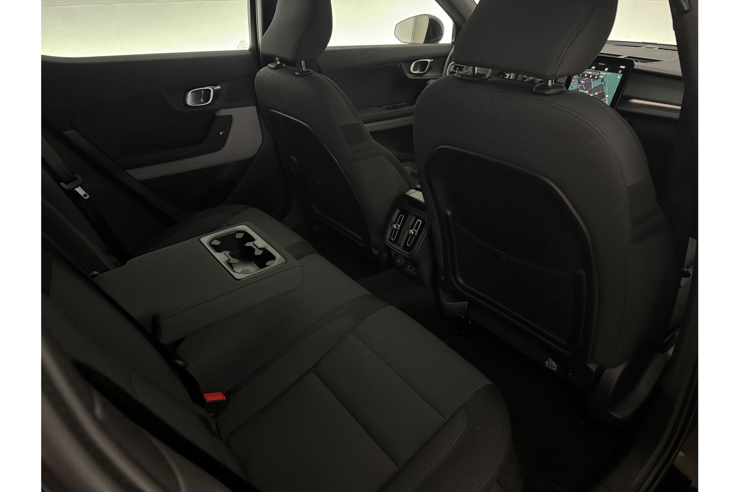 Polestar 2 Long Range Dual Motor Launch Edition 78kWh 408PK Pano Harman/Kardon LED Virtual 360Camera ACC 19"LMV Carplay Memory-Seat Stoel/Stuurverw.