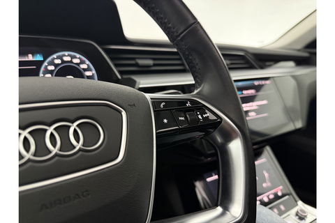 Audi e-tron 50 Quattro 4WD Launch Edition Plus 71kWh 313PK Elektrisch Pano LED Camera Carplay Clima Cruise 20"LMV Memory Seat Virtual PDC