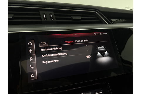 Audi e-tron 50 Quattro 4WD Launch Edition Plus 71kWh 313PK Elektrisch Pano LED Camera Carplay Clima Cruise 20"LMV Memory Seat Virtual PDC