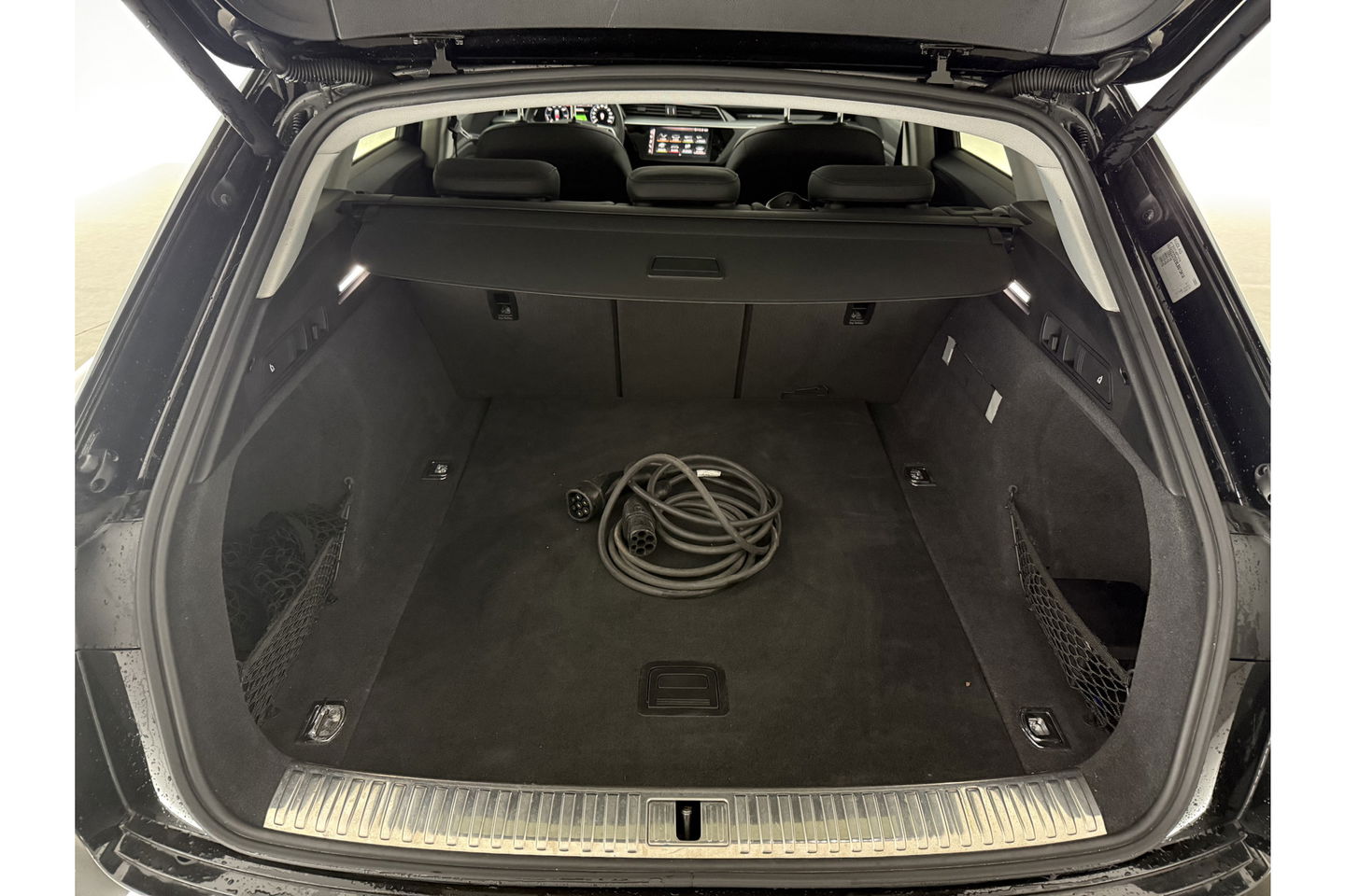 Audi e-tron 50 Quattro 4WD Launch Edition Plus 71kWh 313PK Elektrisch Pano LED Camera Carplay Clima Cruise 20"LMV Memory Seat Virtual PDC