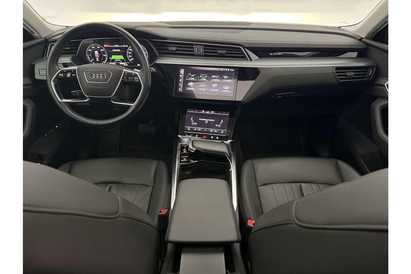 Audi e-tron 50 Quattro 4WD Launch Edition Plus 71kWh 313PK Elektrisch Pano LED Camera Carplay Clima Cruise 20"LMV Memory Seat Virtual PDC