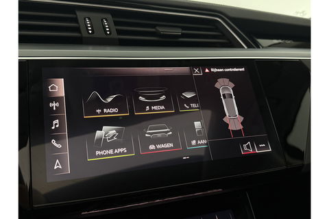 Audi e-tron 50 Quattro 4WD Launch Edition Plus 71kWh 313PK Elektrisch Pano LED Camera Carplay Clima Cruise 20"LMV Memory Seat Virtual PDC