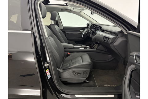 Audi e-tron 50 Quattro 4WD Launch Edition Plus 71kWh 313PK Elektrisch Pano LED Camera Carplay Clima Cruise 20"LMV Memory Seat Virtual PDC