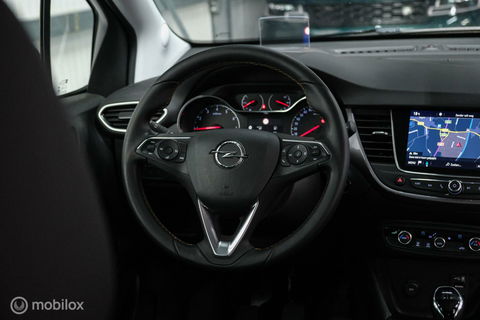 Opel Crossland X 1.2 Turbo | CarPlay | Camera | Trekhaak | 1e eigenaar | NL auto NAP | Head up display | sport stoelen |