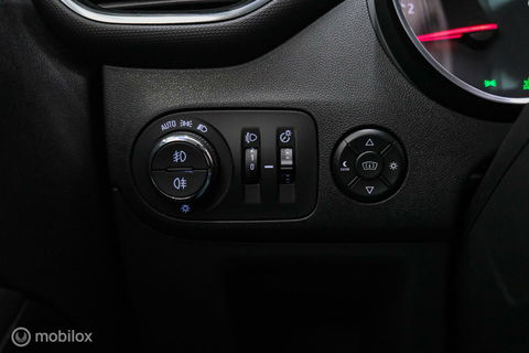 Opel Crossland X 1.2 Turbo | CarPlay | Camera | Trekhaak | 1e eigenaar | NL auto NAP | Head up display | sport stoelen |
