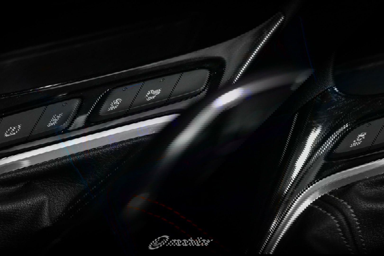 Opel Crossland X 1.2 Turbo | CarPlay | Camera | Trekhaak | 1e eigenaar | NL auto NAP | Head up display | sport stoelen |