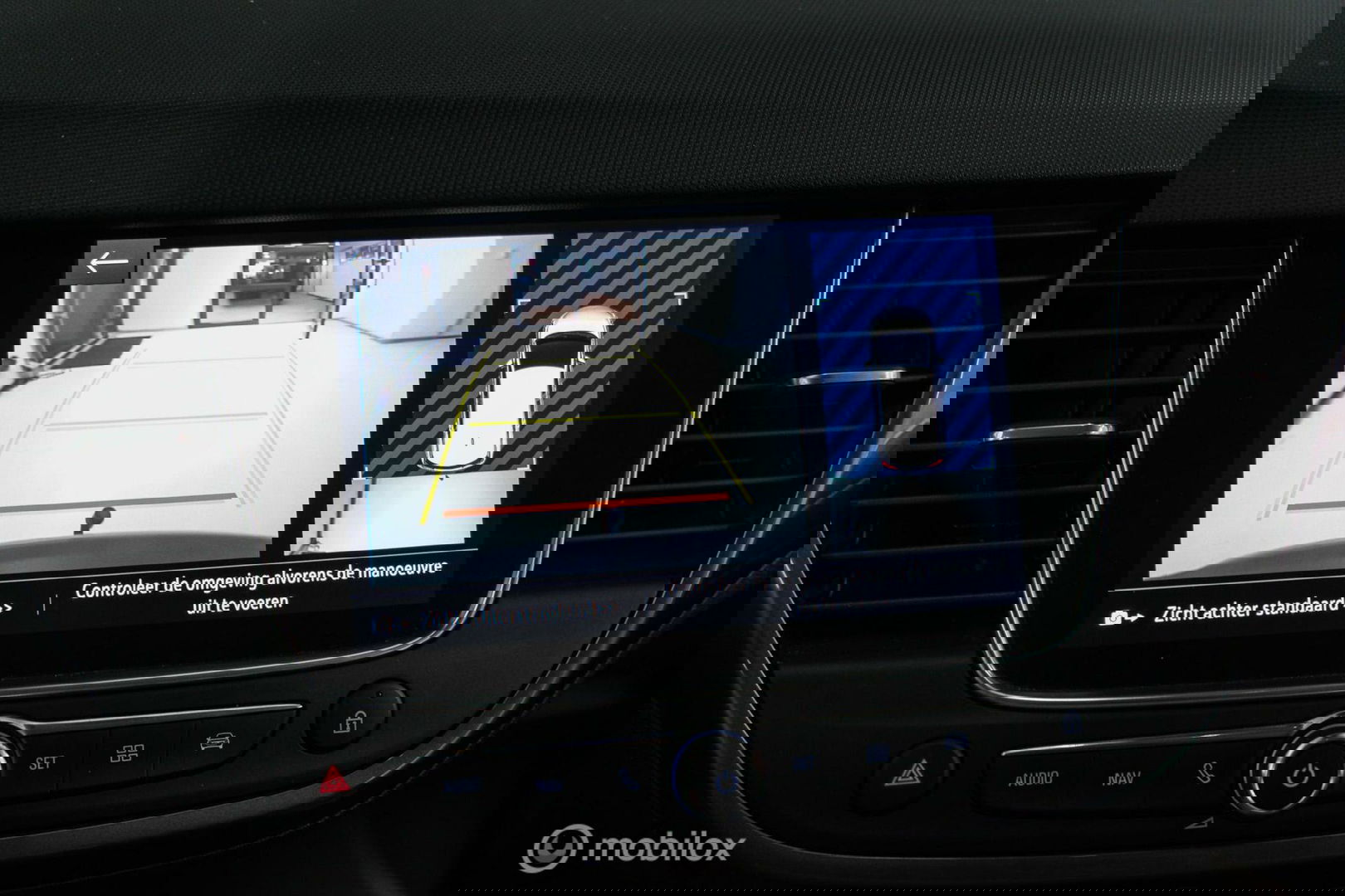 Opel Crossland X 1.2 Turbo | CarPlay | Camera | Trekhaak | 1e eigenaar | NL auto NAP | Head up display | sport stoelen |