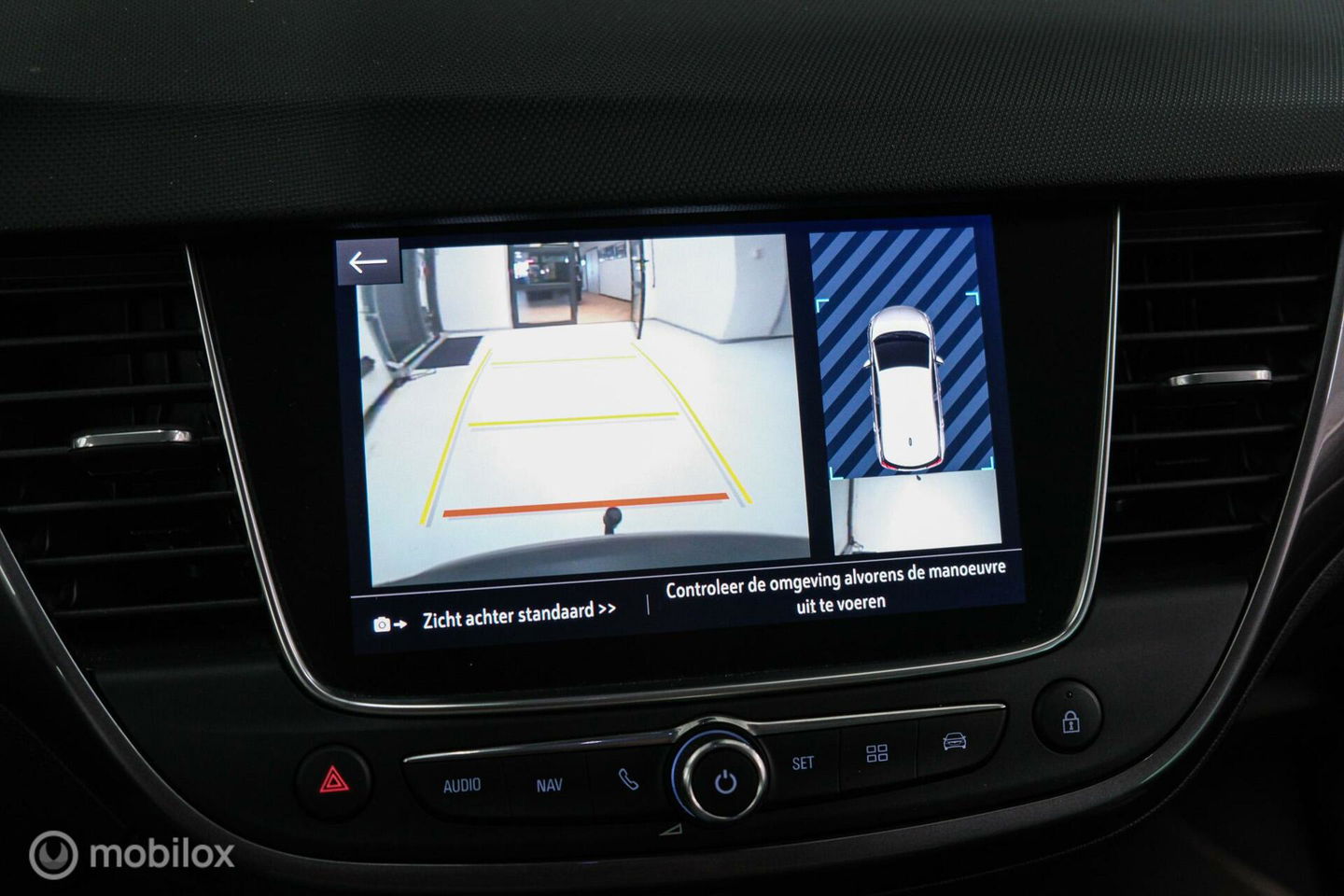 Opel Crossland X 1.2 Turbo | CarPlay | Camera | Trekhaak | 1e eigenaar | NL auto NAP | Head up display | sport stoelen |