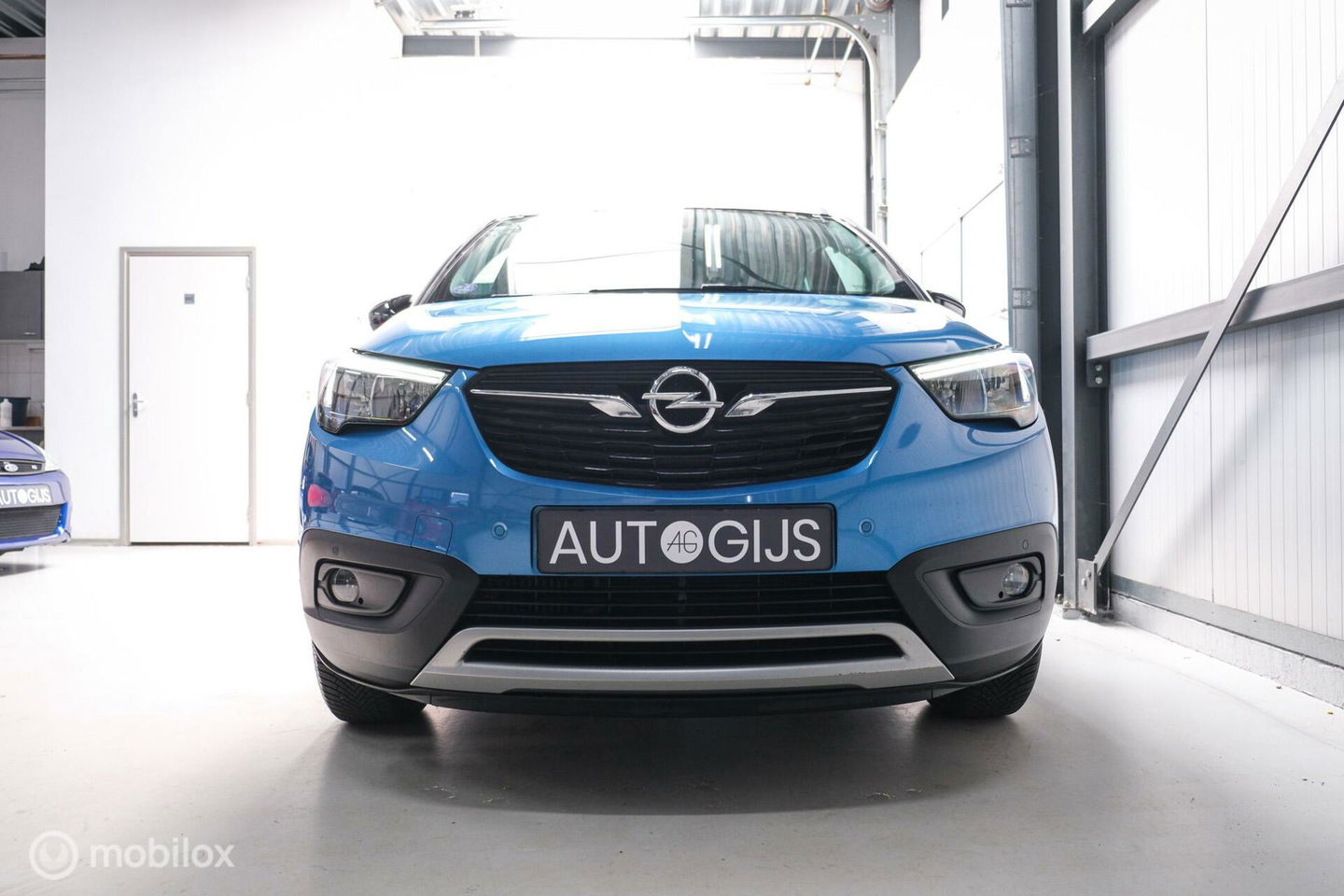 Opel Crossland X 1.2 Turbo | CarPlay | Camera | Trekhaak | 1e eigenaar | NL auto NAP | Head up display | sport stoelen |