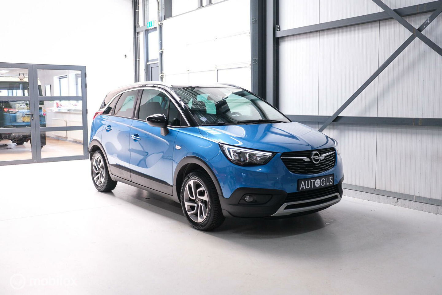 Opel Crossland X 1.2 Turbo | CarPlay | Camera | Trekhaak | 1e eigenaar | NL auto NAP | Head up display | sport stoelen |