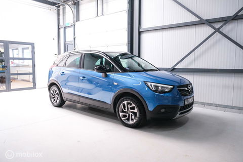 Opel Crossland X 1.2 Turbo | CarPlay | Camera | Trekhaak | 1e eigenaar | NL auto NAP | Head up display | sport stoelen |
