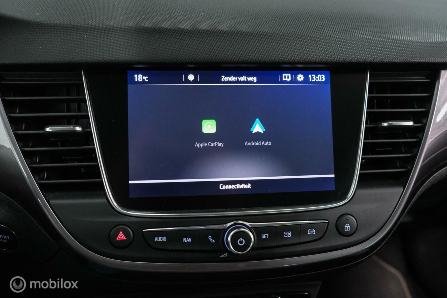 Opel Crossland X 1.2 Turbo | CarPlay | Camera | Trekhaak | 1e eigenaar | NL auto NAP | Head up display | sport stoelen |
