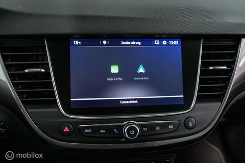 Opel Crossland X 1.2 Turbo | CarPlay | Camera | Trekhaak | 1e eigenaar | NL auto NAP | Head up display | sport stoelen |