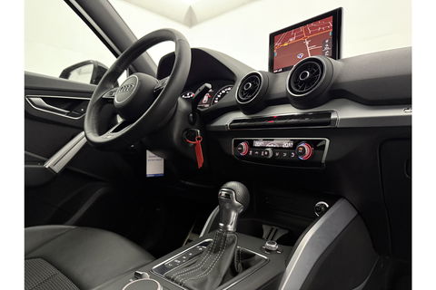 Audi Q2 35 TFSI 150PK S Line LED Carplay Clima Cruise Navi PDC 18''LMV