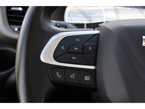 Iveco 40C18 Daily DL L4 Openlaadbak Camera, Cruise, LED, Carplay, 180PK, 3500kg Trekhaak, Clima, Automaat, Uniek! Chassis