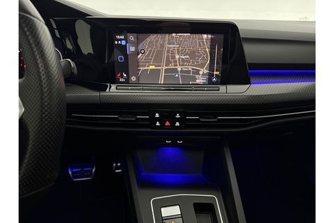 Volkswagen Golf 1.5 eTSI R-Line 162PK DSG Pano Trekhaak Sfeer Virtual Clima LED Carplay Navi PDC 18"LMV Stoel/Stuurverwarming