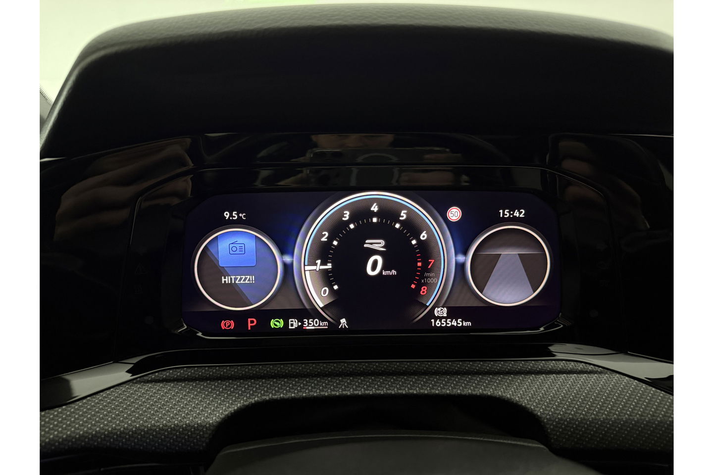 Volkswagen Golf 1.5 eTSI R-Line 162PK DSG Pano Trekhaak Sfeer Virtual Clima LED Carplay Navi PDC 18"LMV Stoel/Stuurverwarming