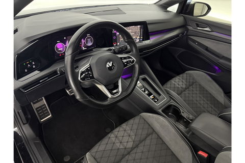 Volkswagen Golf 1.5 eTSI R-Line 162PK DSG Pano Trekhaak Sfeer Virtual Clima LED Carplay Navi PDC 18"LMV Stoel/Stuurverwarming
