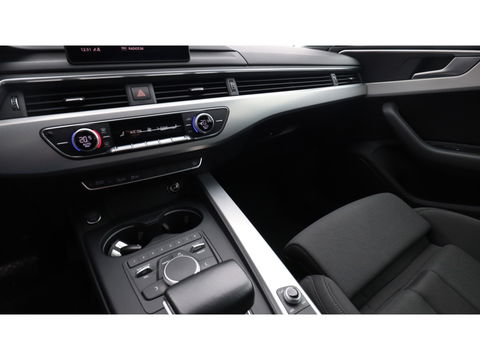 Audi A4 Avant 2.0 T MHEV Sp L.E | 192PK | Sprot | 3 zone Clima | Led
